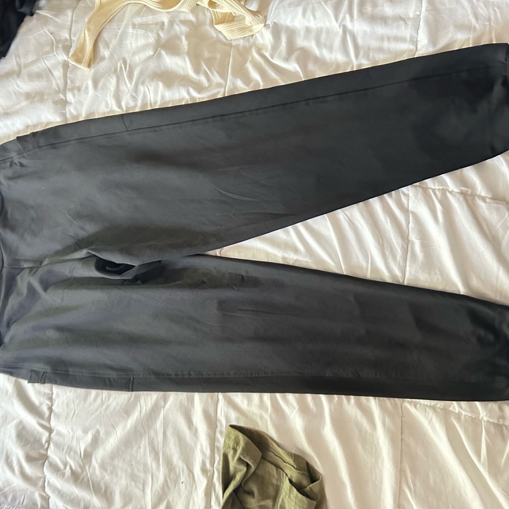 32 Degrees Men's Charcoal Chinos